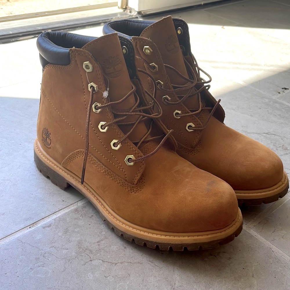 Classic timberlands